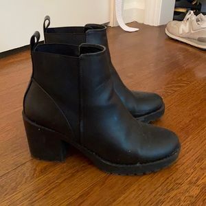 Women’s ankle boots